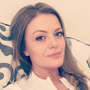 Meet your Posher, Agne